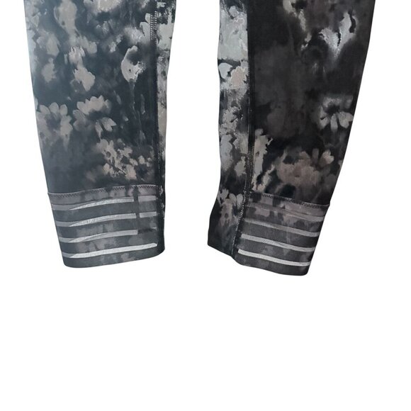 Free People Movement Floral Print High-Waist Leggings Black & White Womens Sz S - Picture 2 of 6